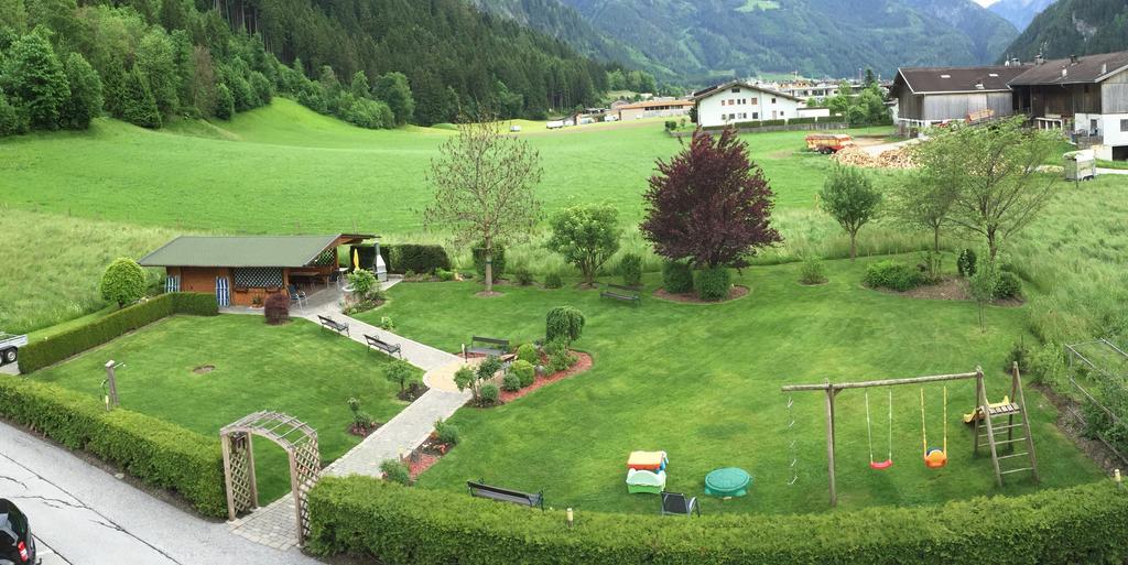Ferienwohnungen Rahm Mayrhofen Buitenkant foto